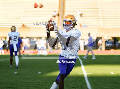 Thumbnail 3 in Phoebus @ Menchville photogallery.
