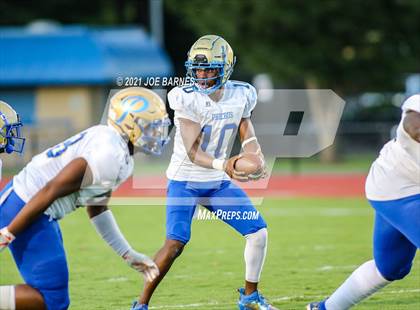Thumbnail 3 in Phoebus @ Menchville photogallery.