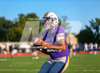 Thumbnail 3 in Phoebus @ Menchville photogallery.