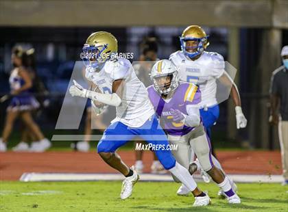 Thumbnail 1 in Phoebus @ Menchville photogallery.