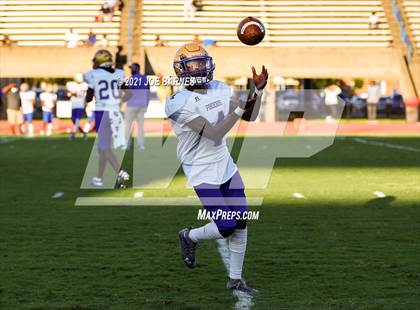 Thumbnail 2 in Phoebus @ Menchville photogallery.