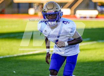 Thumbnail 1 in Phoebus @ Menchville photogallery.