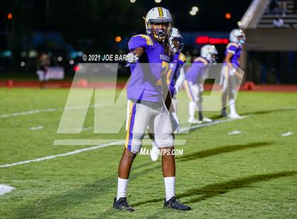 Thumbnail 1 in Phoebus @ Menchville photogallery.