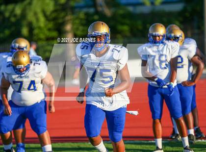 Thumbnail 1 in Phoebus @ Menchville photogallery.