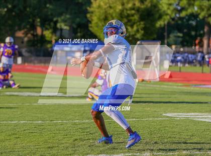 Thumbnail 3 in Phoebus @ Menchville photogallery.