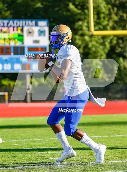 Thumbnail 2 in Phoebus @ Menchville photogallery.