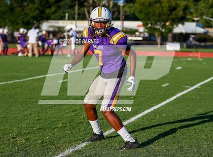 Thumbnail 1 in Phoebus @ Menchville photogallery.