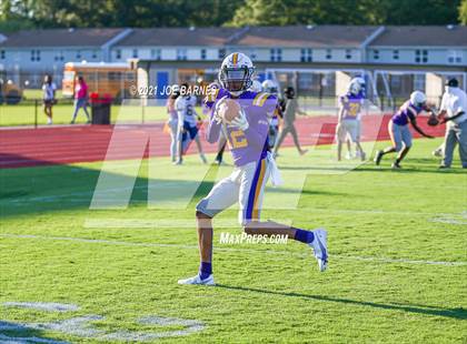 Thumbnail 3 in Phoebus @ Menchville photogallery.