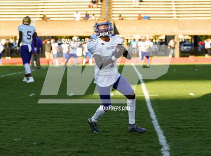 Thumbnail 1 in Phoebus @ Menchville photogallery.