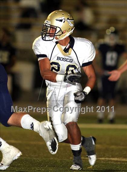 Thumbnail 3 in Loyola vs. St. John Bosco photogallery.