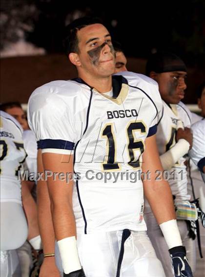 Thumbnail 2 in Loyola vs. St. John Bosco photogallery.