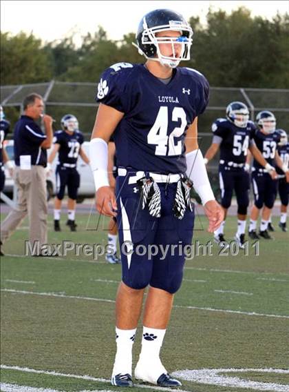 Thumbnail 2 in Loyola vs. St. John Bosco photogallery.