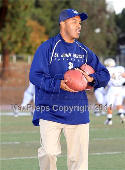 Thumbnail 1 in Loyola vs. St. John Bosco photogallery.