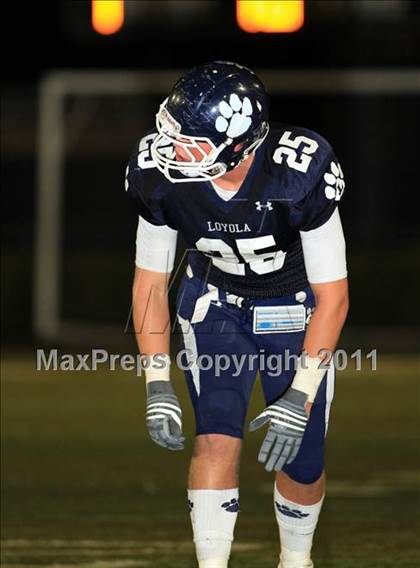 Thumbnail 2 in Loyola vs. St. John Bosco photogallery.