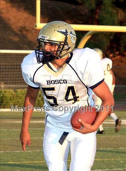 Thumbnail 3 in Loyola vs. St. John Bosco photogallery.