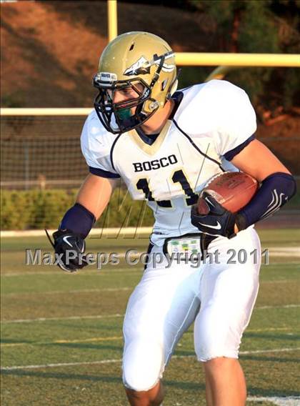 Thumbnail 2 in Loyola vs. St. John Bosco photogallery.