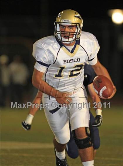 Thumbnail 3 in Loyola vs. St. John Bosco photogallery.