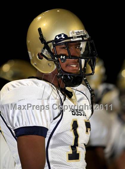 Thumbnail 2 in Loyola vs. St. John Bosco photogallery.