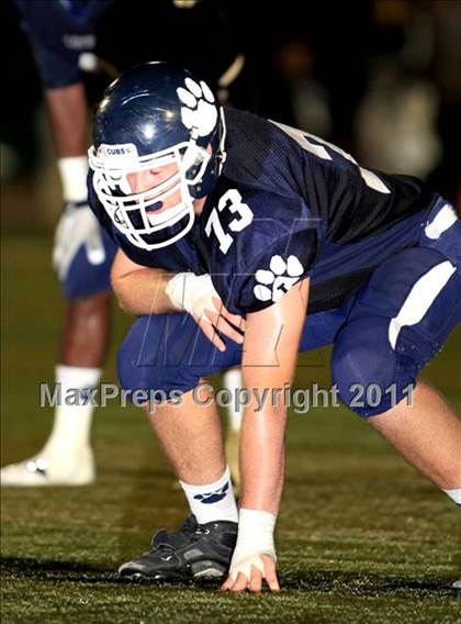 Thumbnail 2 in Loyola vs. St. John Bosco photogallery.
