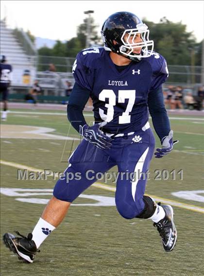 Thumbnail 2 in Loyola vs. St. John Bosco photogallery.
