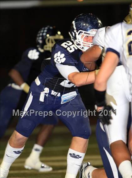 Thumbnail 2 in Loyola vs. St. John Bosco photogallery.
