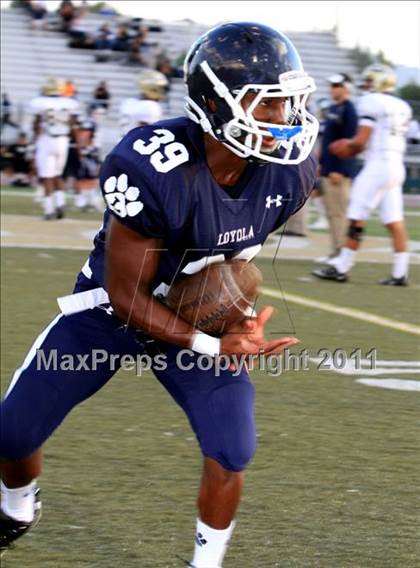 Thumbnail 1 in Loyola vs. St. John Bosco photogallery.