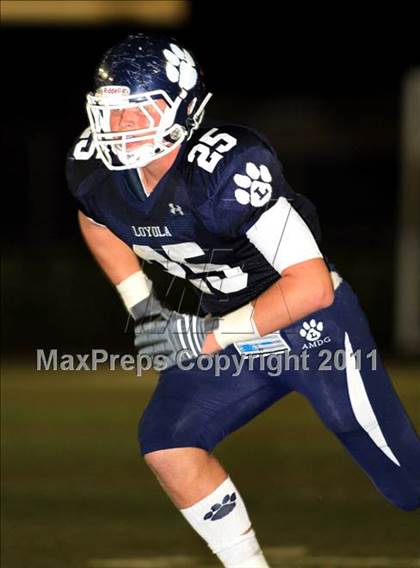 Thumbnail 3 in Loyola vs. St. John Bosco photogallery.