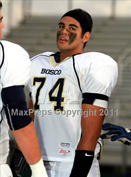 Thumbnail 2 in Loyola vs. St. John Bosco photogallery.