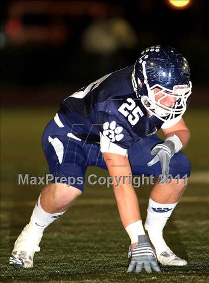 Thumbnail 2 in Loyola vs. St. John Bosco photogallery.