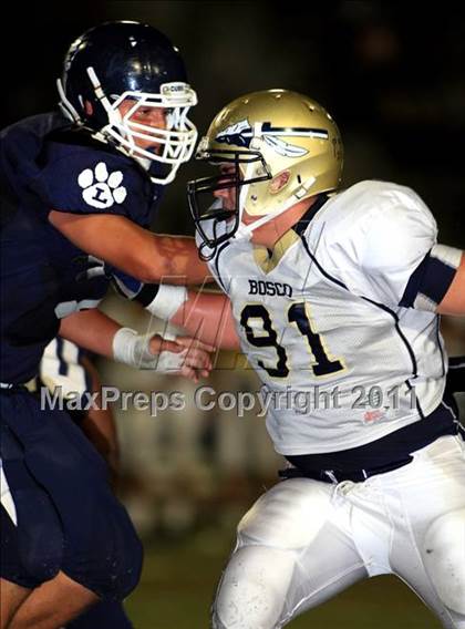 Thumbnail 3 in Loyola vs. St. John Bosco photogallery.