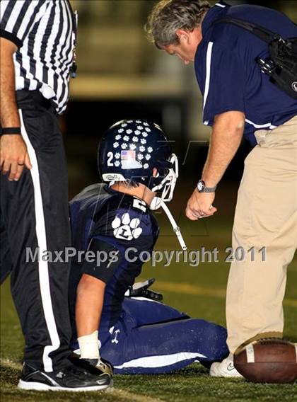 Thumbnail 2 in Loyola vs. St. John Bosco photogallery.