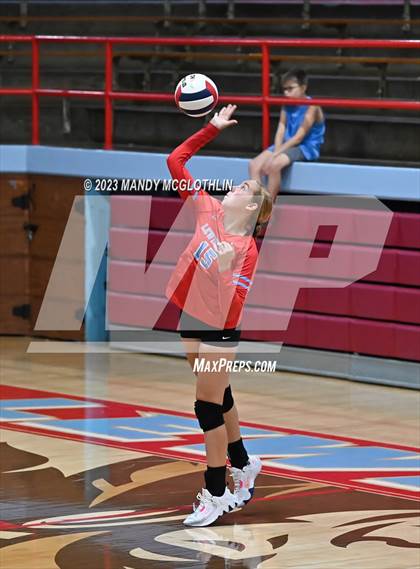 Thumbnail 1 in Peoria Heights @ Lewistown photogallery.