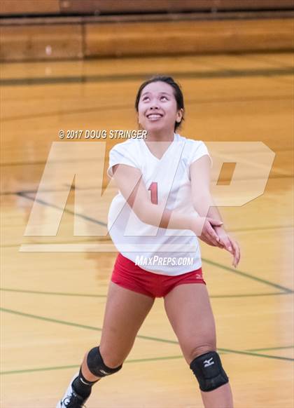 Thumbnail 1 in American @ Moreau Catholic photogallery.