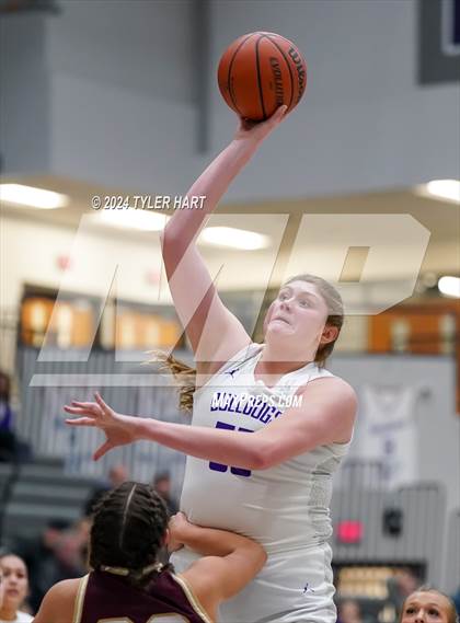 Thumbnail 3 in Columbia City @ Brownsburg (Sneakers for Santa Shootout) photogallery.