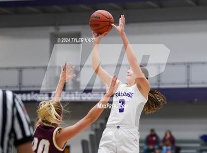 Thumbnail 1 in Columbia City @ Brownsburg (Sneakers for Santa Shootout) photogallery.