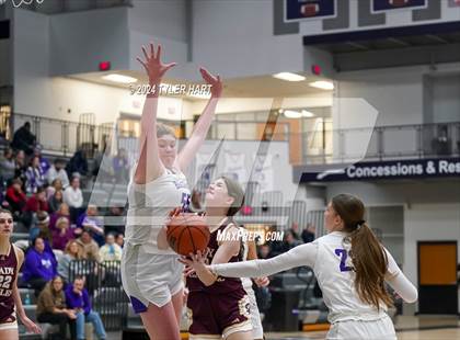 Thumbnail 2 in Columbia City @ Brownsburg (Sneakers for Santa Shootout) photogallery.