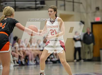 Thumbnail 3 in Middle Tennessee Christian vs. Ravenwood photogallery.