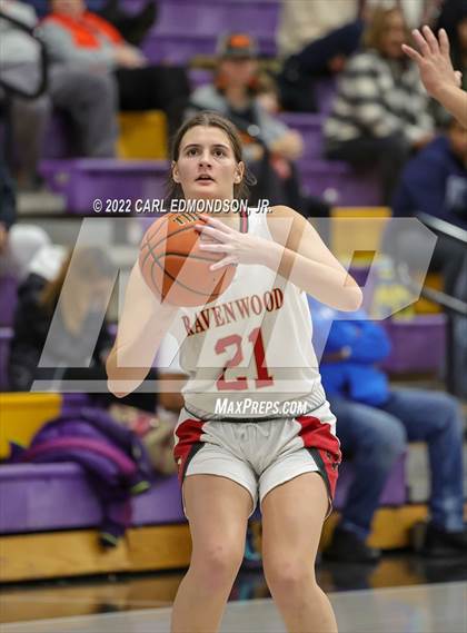 Thumbnail 2 in Middle Tennessee Christian vs. Ravenwood photogallery.
