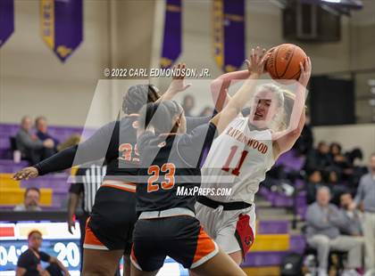 Thumbnail 1 in Middle Tennessee Christian vs. Ravenwood photogallery.