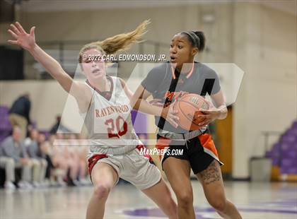 Thumbnail 2 in Middle Tennessee Christian vs. Ravenwood photogallery.
