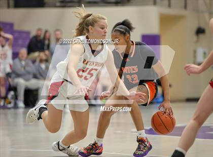 Thumbnail 3 in Middle Tennessee Christian vs. Ravenwood photogallery.