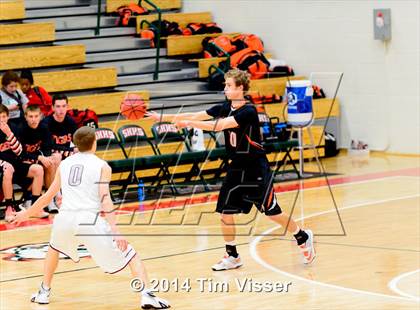 Thumbnail 1 in Horizon vs. Grand Junction photogallery.