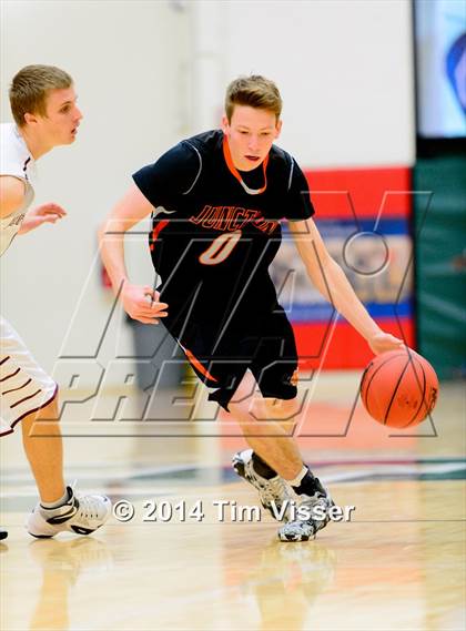 Thumbnail 3 in Horizon vs. Grand Junction photogallery.