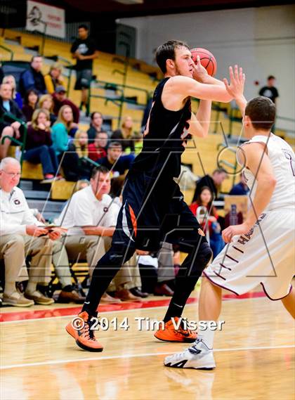 Thumbnail 3 in Horizon vs. Grand Junction photogallery.