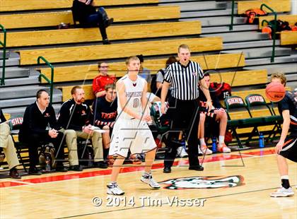 Thumbnail 1 in Horizon vs. Grand Junction photogallery.