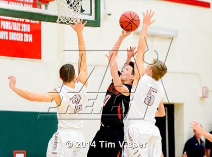 Thumbnail 2 in Horizon vs. Grand Junction photogallery.