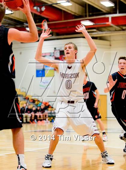 Thumbnail 1 in Horizon vs. Grand Junction photogallery.
