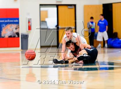 Thumbnail 2 in Horizon vs. Grand Junction photogallery.
