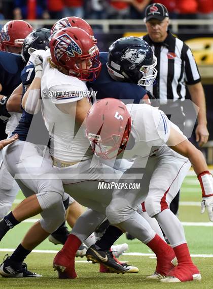 Thumbnail 2 in West Sioux vs Hudson (IHSAA Class A Final) photogallery.