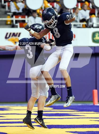 Thumbnail 3 in West Sioux vs Hudson (IHSAA Class A Final) photogallery.
